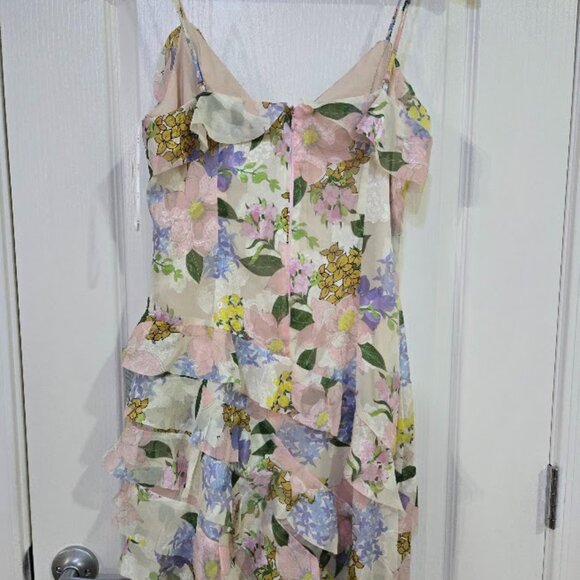 Elliatt Floral Maxi Dress - Multicolor - Picture 7 of 12